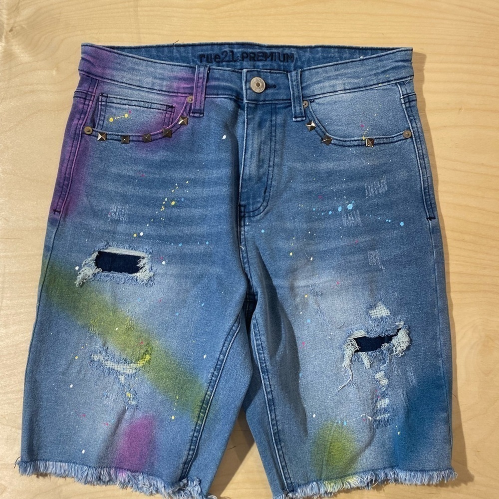 Rue 21 Jean Shorts size 32 (IK)